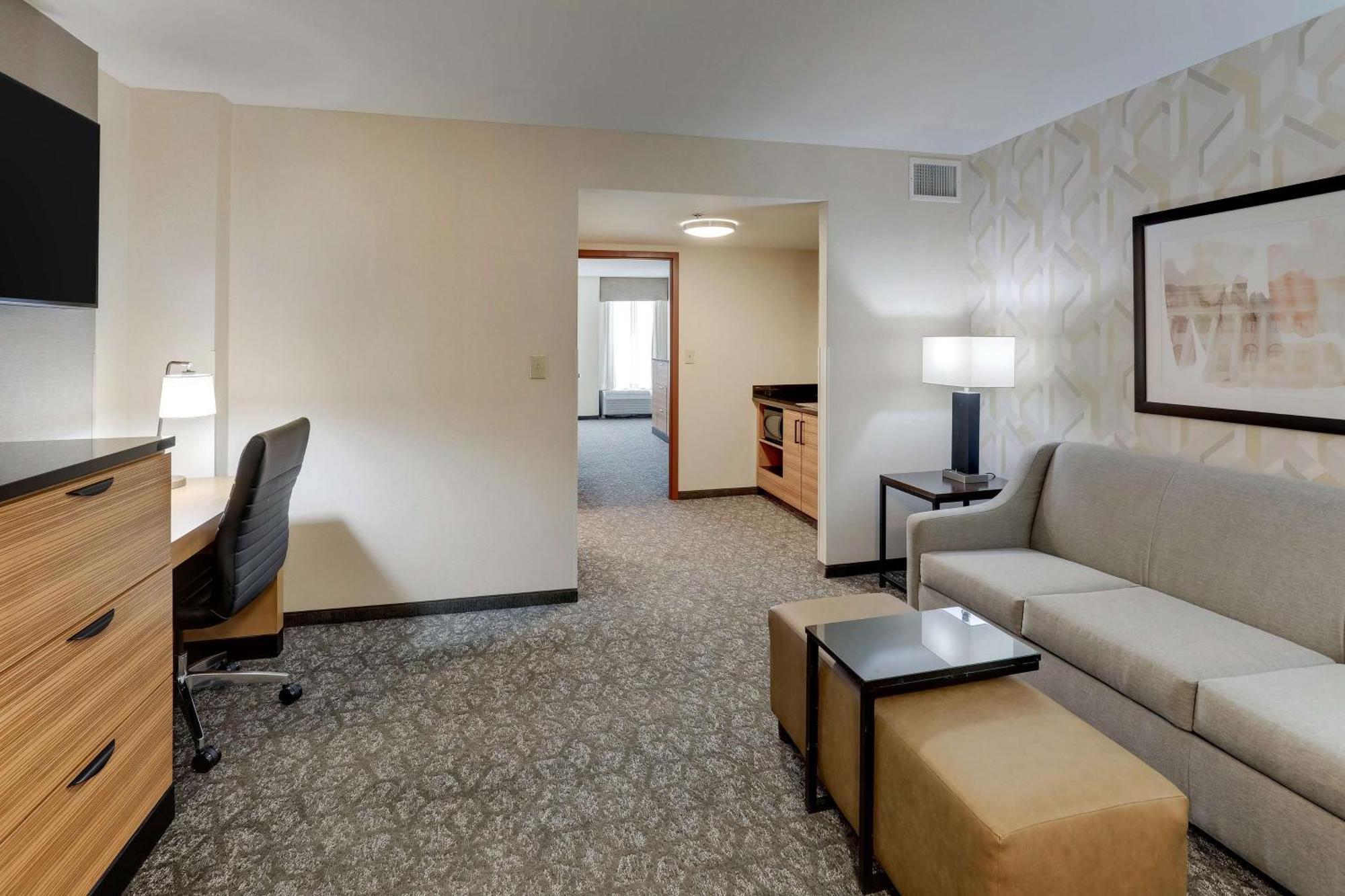 Drury Inn & Suites Birmingham Lakeshore Drive Екстериор снимка